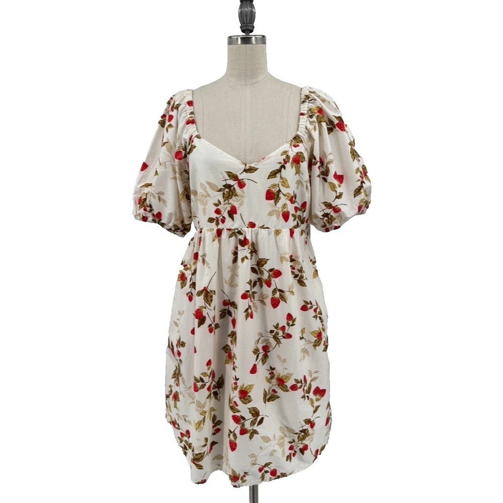 Old Navy Babydoll Dress Size M Strawberry Print Puff Sleeve Cottagecore Milkmaid - Picture 2 of 11
